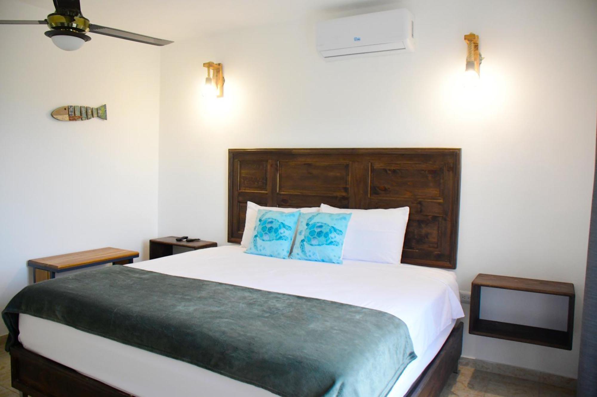 Hostal Marina Samana Εξωτερικό φωτογραφία
